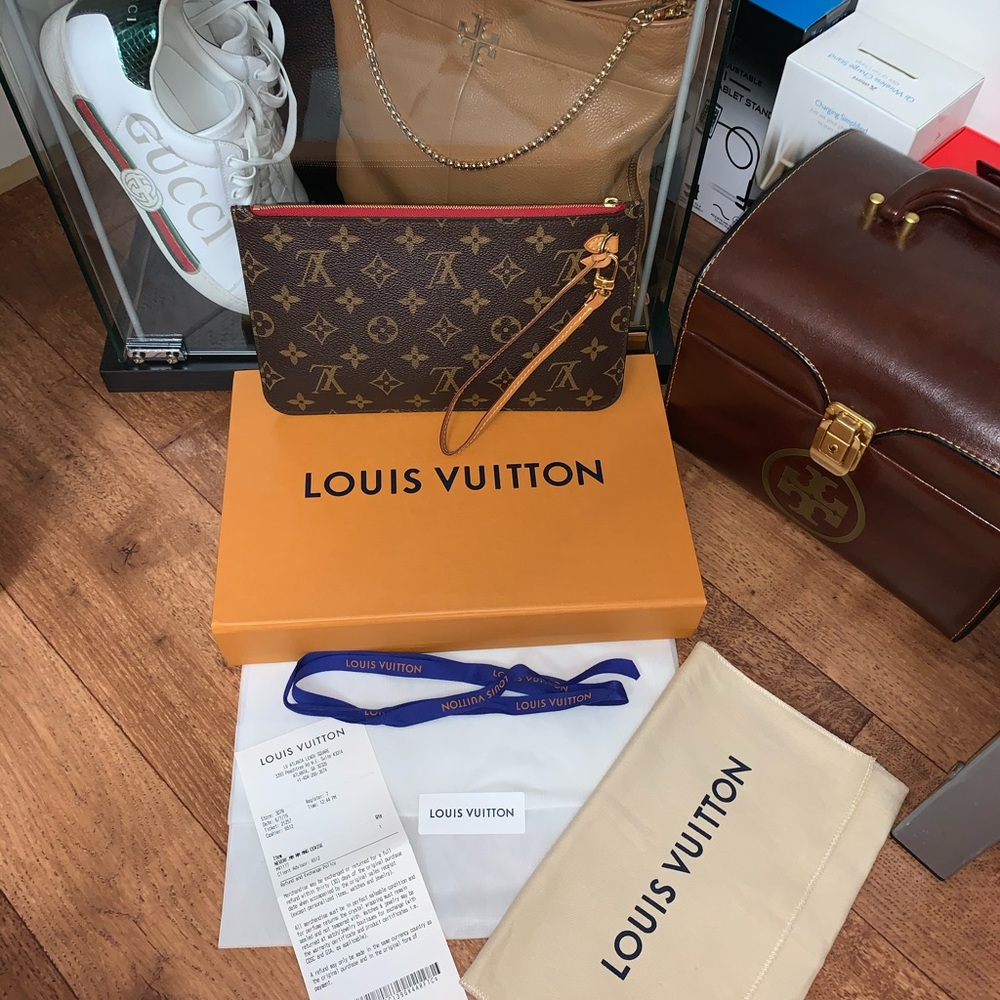 Louis Vuitton Neverfull Red Clutch Wristlet